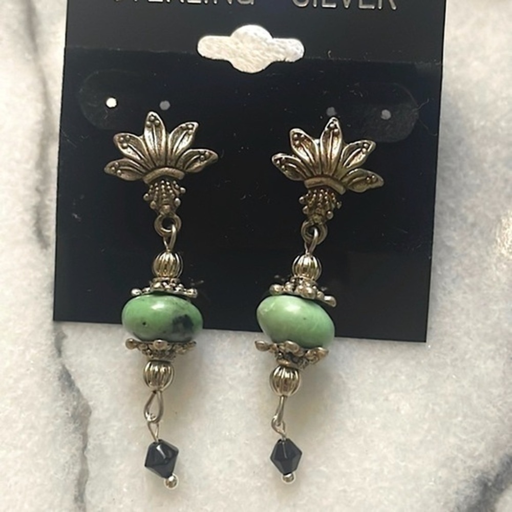 🖤5/$25 African turquoise gemstone sterling silver earrings